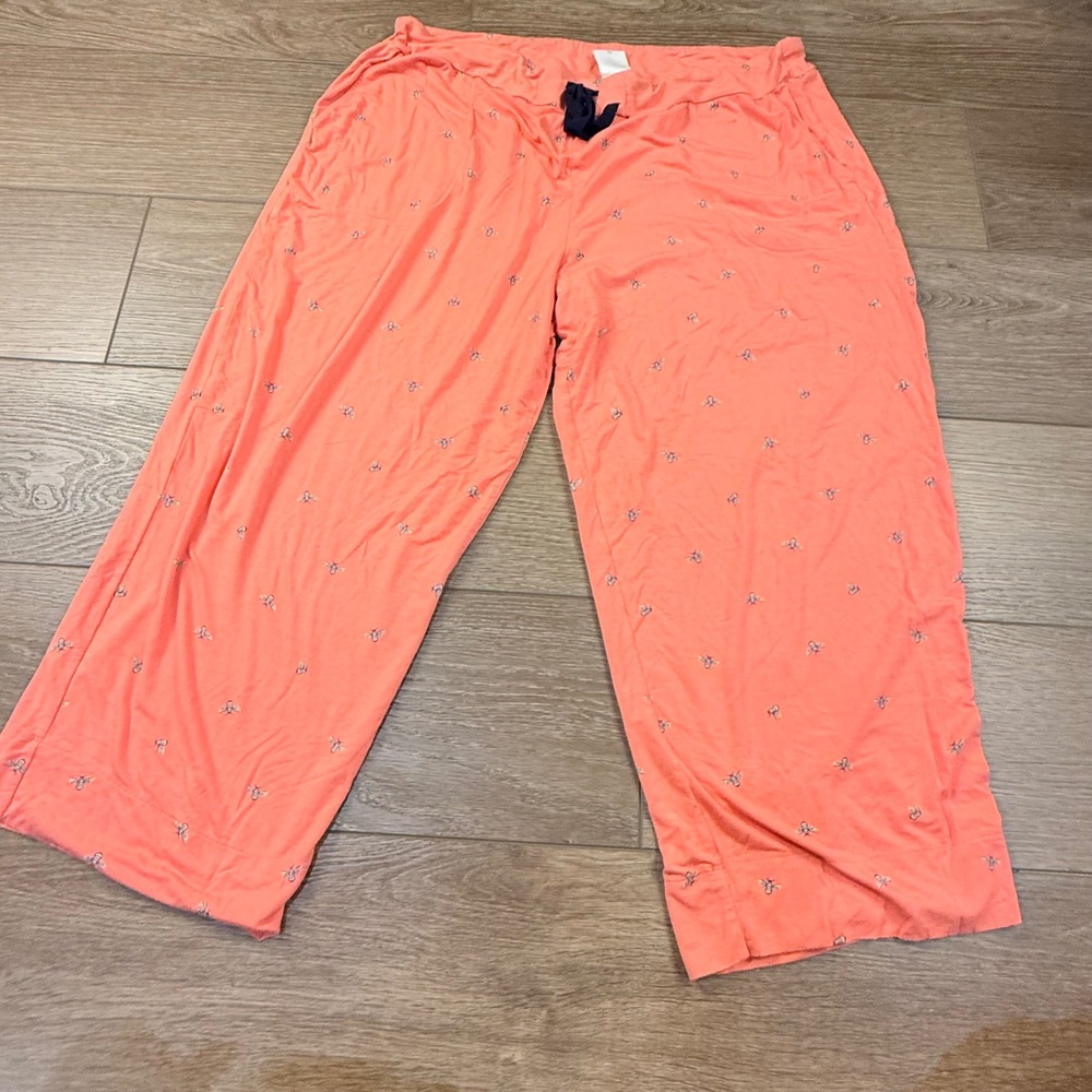 Soma Pajama Set Coral Bee Print Short Sleeve Top L, Capri Bottom XL Lightweight - Picture 10 of 16